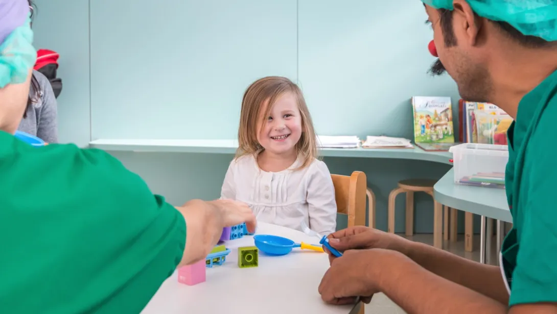 Paciente en la Unidad de Cirugía Ambulatoria del Hospital Sant Joan de Déu Barcelona Paciente en la Unidad de Cirugía Ambulatoria de Sant Joan de Déu