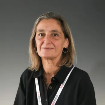 Sara Cardelus, ear, nose, and throat specialist Sara Cardelus, ear, nose, and throat specialist