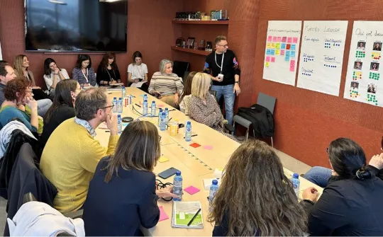 Sesión de trabajo del Consell de Famílies del Hospital Sant Joan de Déu Barcelona Sesión de trabajo del Consell de Famílies del Hospital Sant Joan de Déu Barcelona