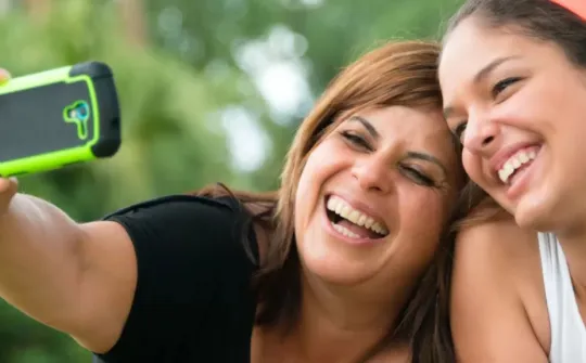 El verano, una nueva oportunidad para conectar con tu hijo o hija adolescente El verano, una nueva oportunidad para conectar con tu hijo o hija adolescente