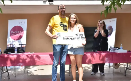Entrega de la donación de la 13ª edición de Masroig Vi Solidari Entrega de la donación de la 13ª edición de Masroig Vi Solidari