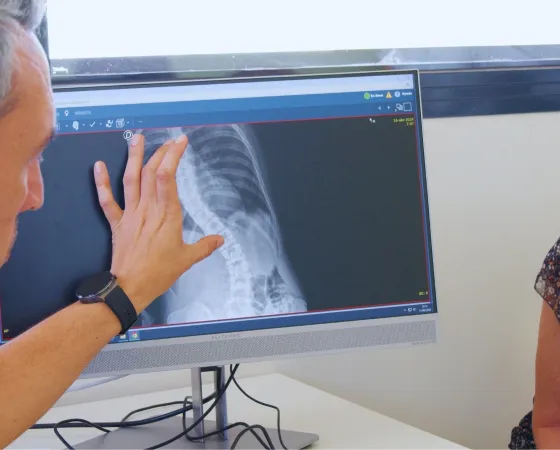 Consultation at the Scoliosis Unit - SJD Barcelona Children's Hospital Consultation at the Scoliosis Unit - SJD Barcelona Children's Hospital