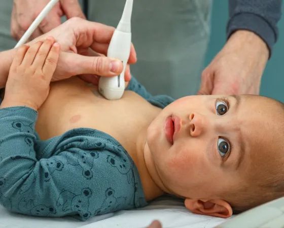 Ecografía cardíaca a un bebé - Hospital Sant Joan de Déu Barcelona